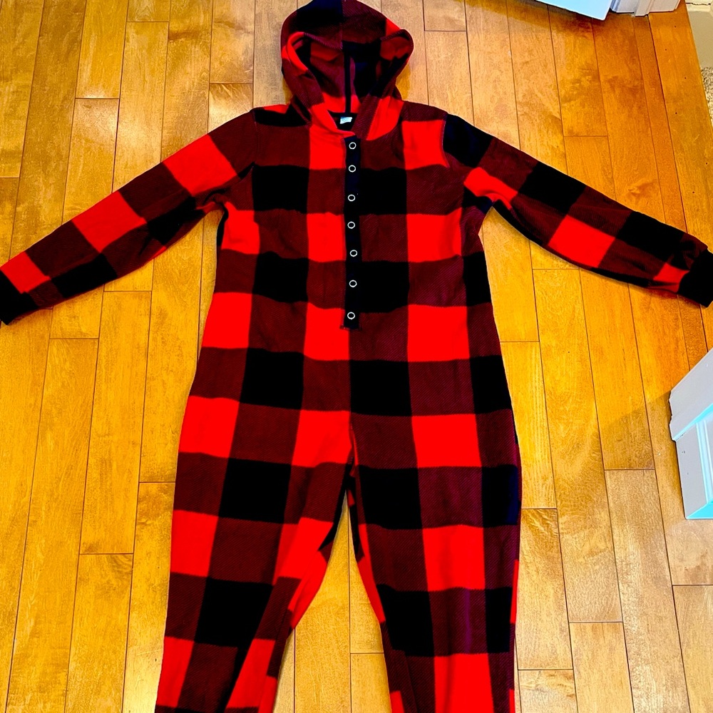 Printed Microfleece Hooded One-Piece Pajamas (Women’s, Size Medium)